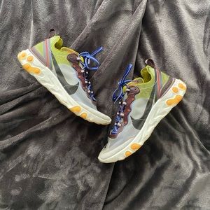 NIKE REACT 87